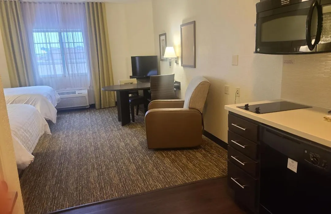 Candlewood Suites Bismarck-1