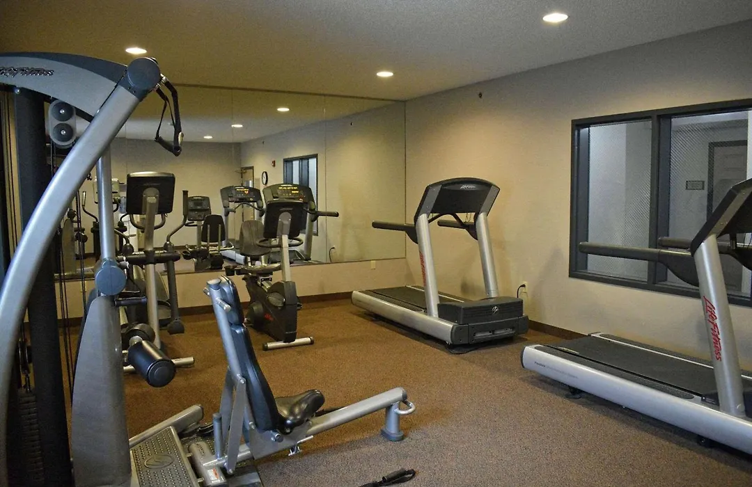 Country Inn Suites By Radisson Northwood-1