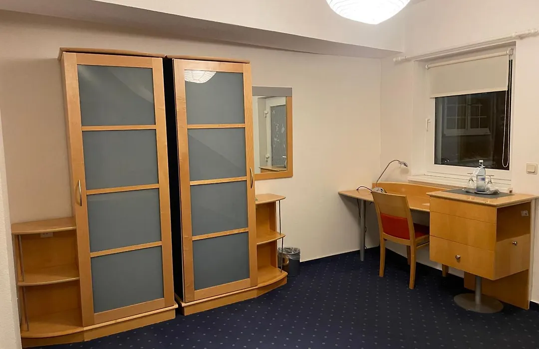 Hotel Zum Strand-1