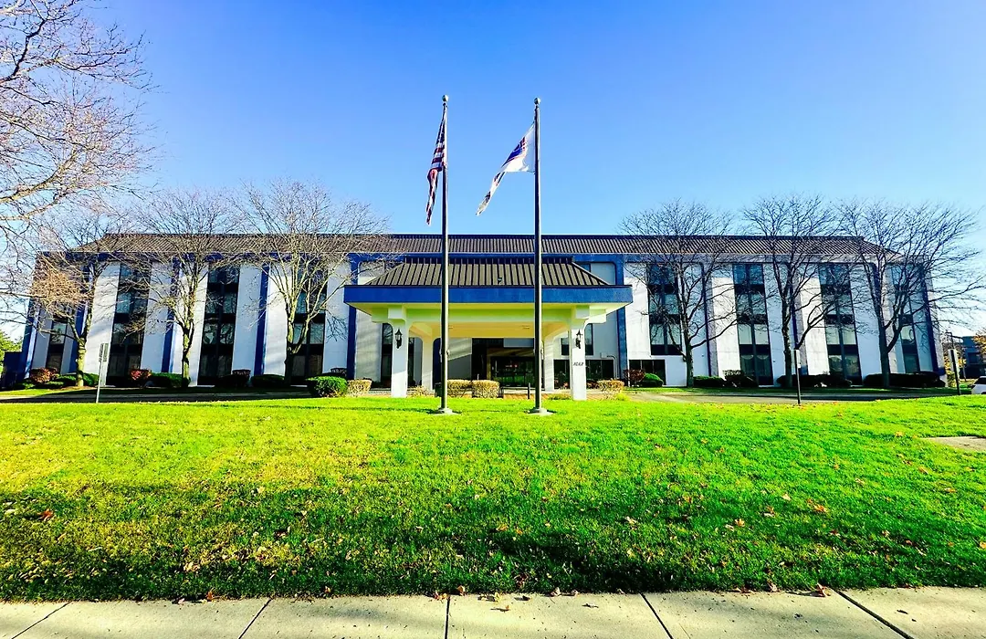 Hampton Inn Chicago-Naperville-1