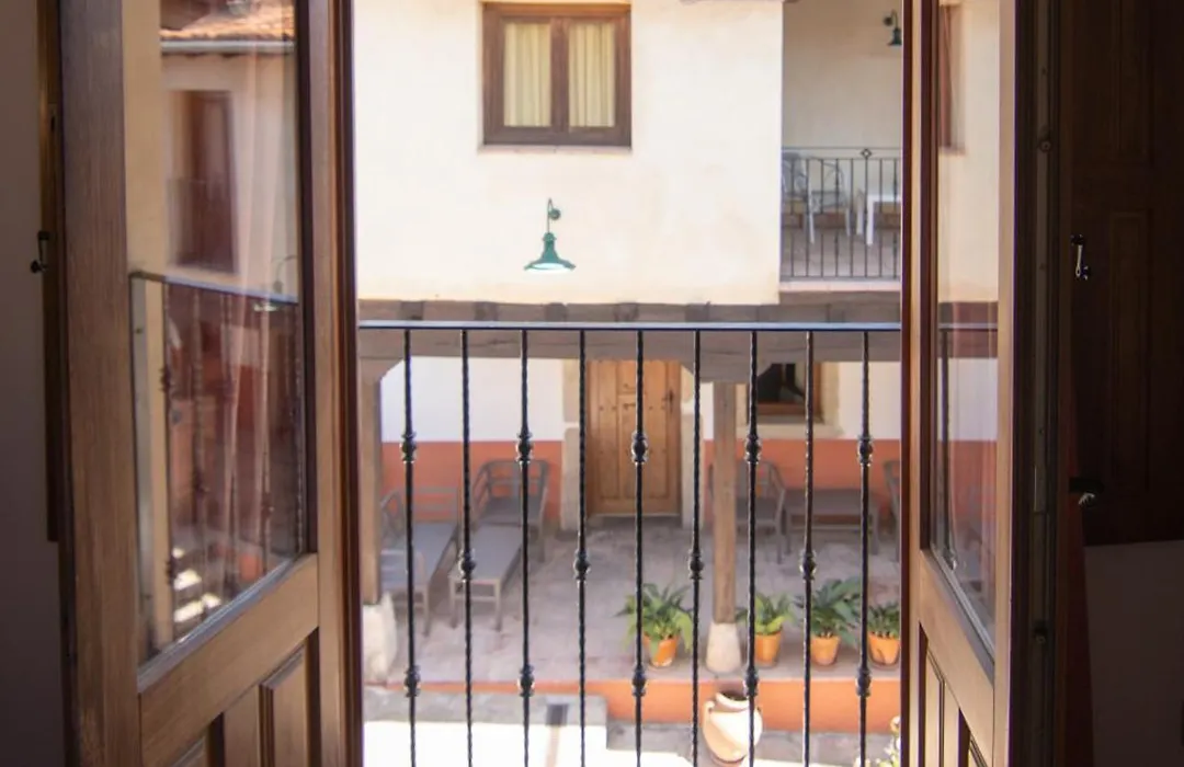 Hotel Rural Abadía de Yuste-1