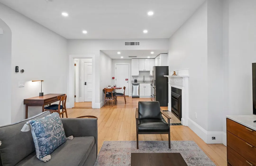 Charlesgate Suites-1