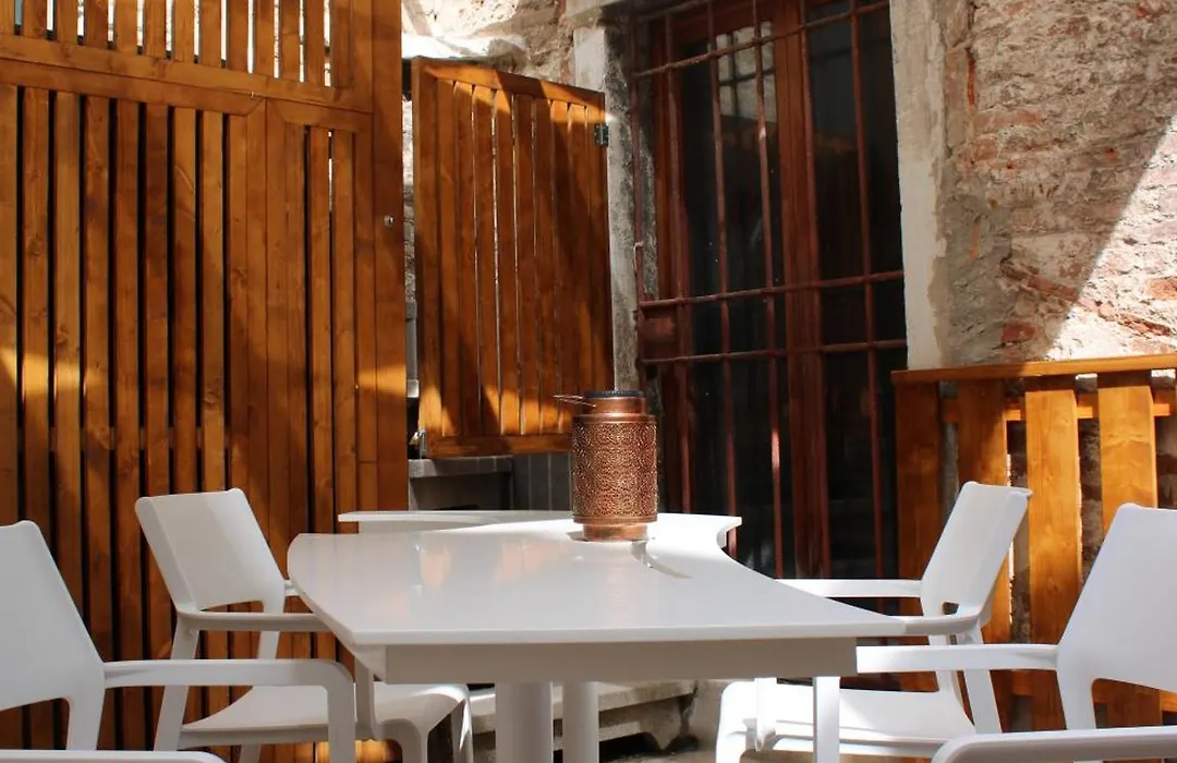 Hotel Al Graspo De Ua-1