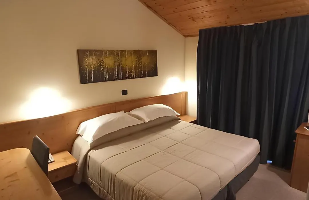 Hotel Alpechiara-1