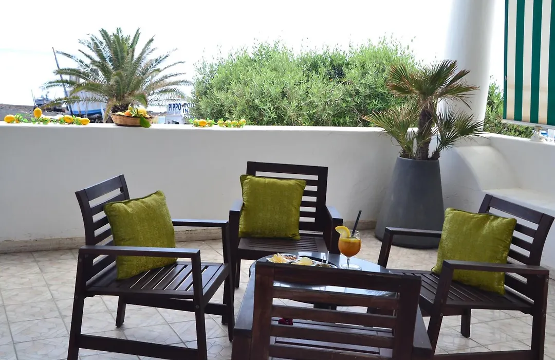 Stromboli Suite Apartment With Terrace Volcano & Sea View-1