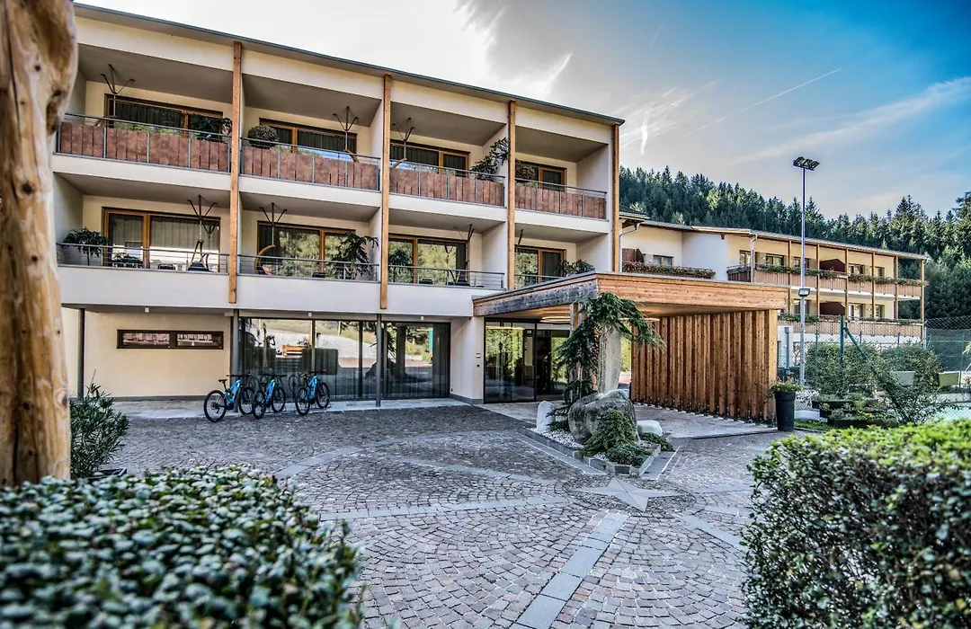 Sporthotel Zoll-1
