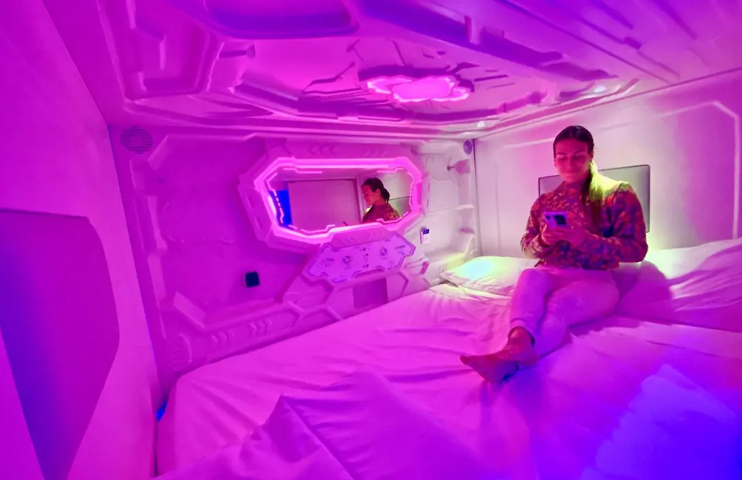 Capsule Inn Valencia Hostel-1