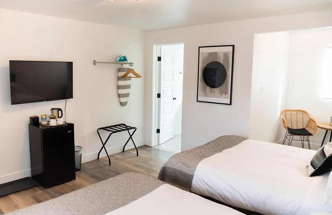 The Nightingale Motel-1