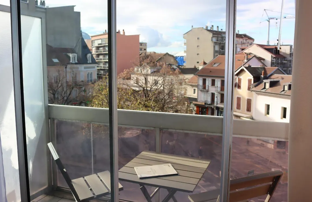 Hôtel Du Centre Annemasse-1