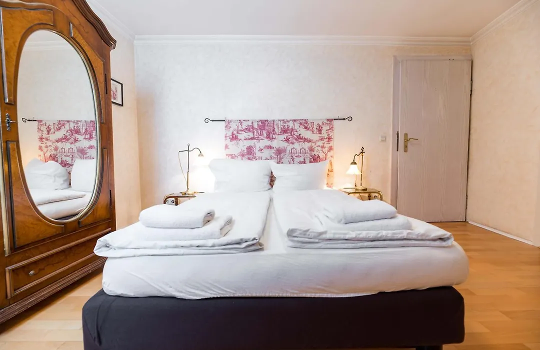 Hotel Leone D'Oro-1