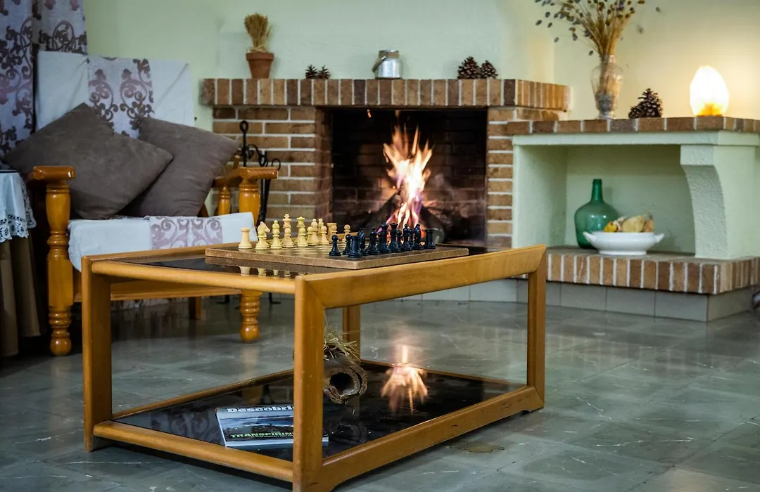 Hostal Montserrat-1
