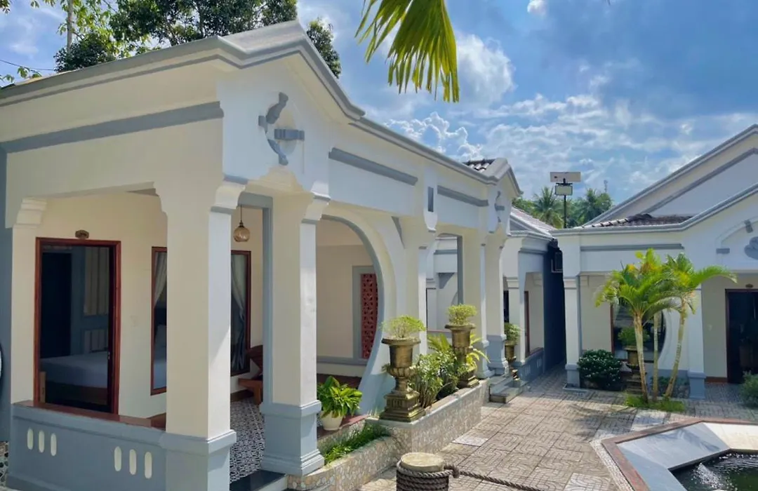 Kim Xuan Bungalow-1
