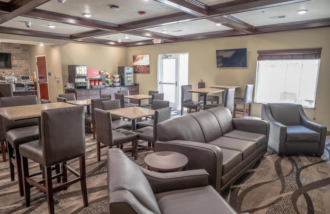 Cobblestone Hotel & Suites - Lamar-1