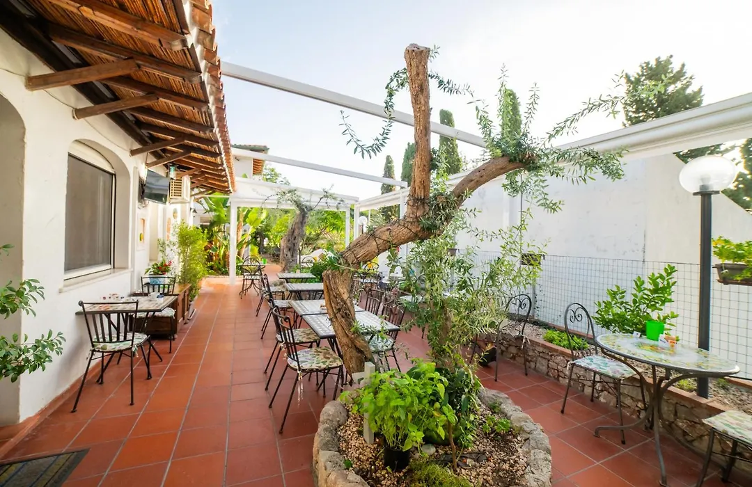 Taormina Garden Hotel-1