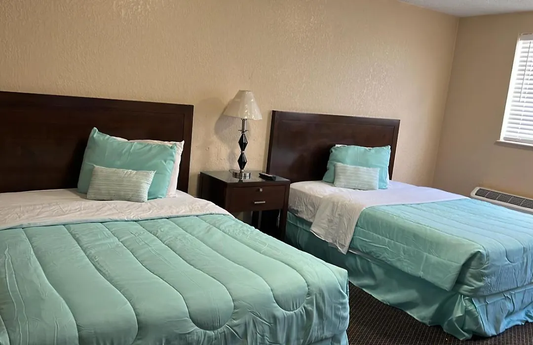 Apm Inn & Suites - Jacksonville-1