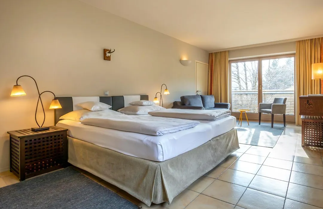 Hotel Edelweiss-1