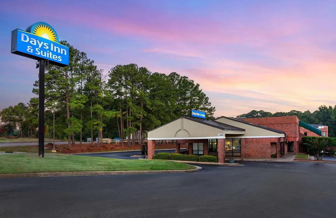 Days Inn & Suites By Wyndham Rocky Mount Golden East-1