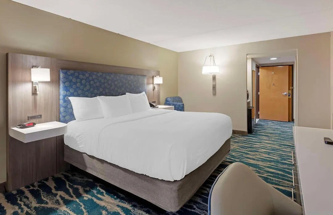 Comfort Inn & Suites Greenville Near East Carolina University-1