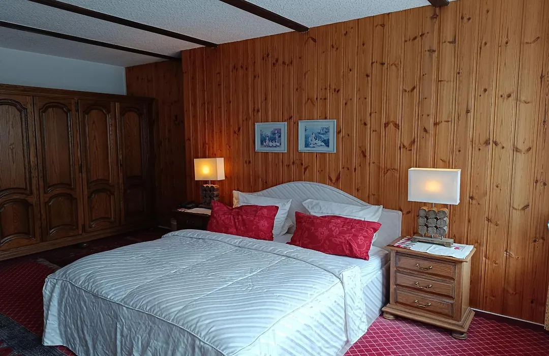 Wellness und Romantik Hotel Helmboldt-1