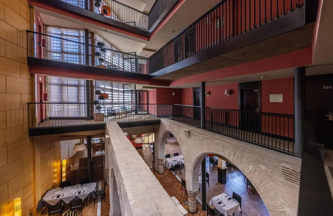 Hotel Monasterio Benedictino-1
