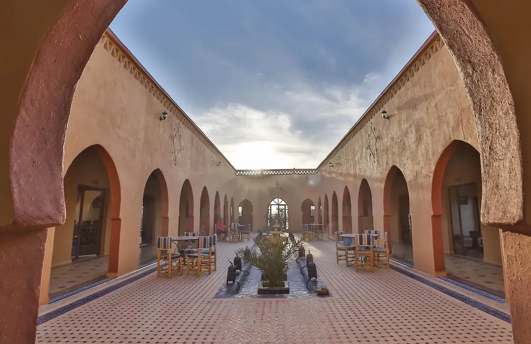 Berber Palace Merzouga-1