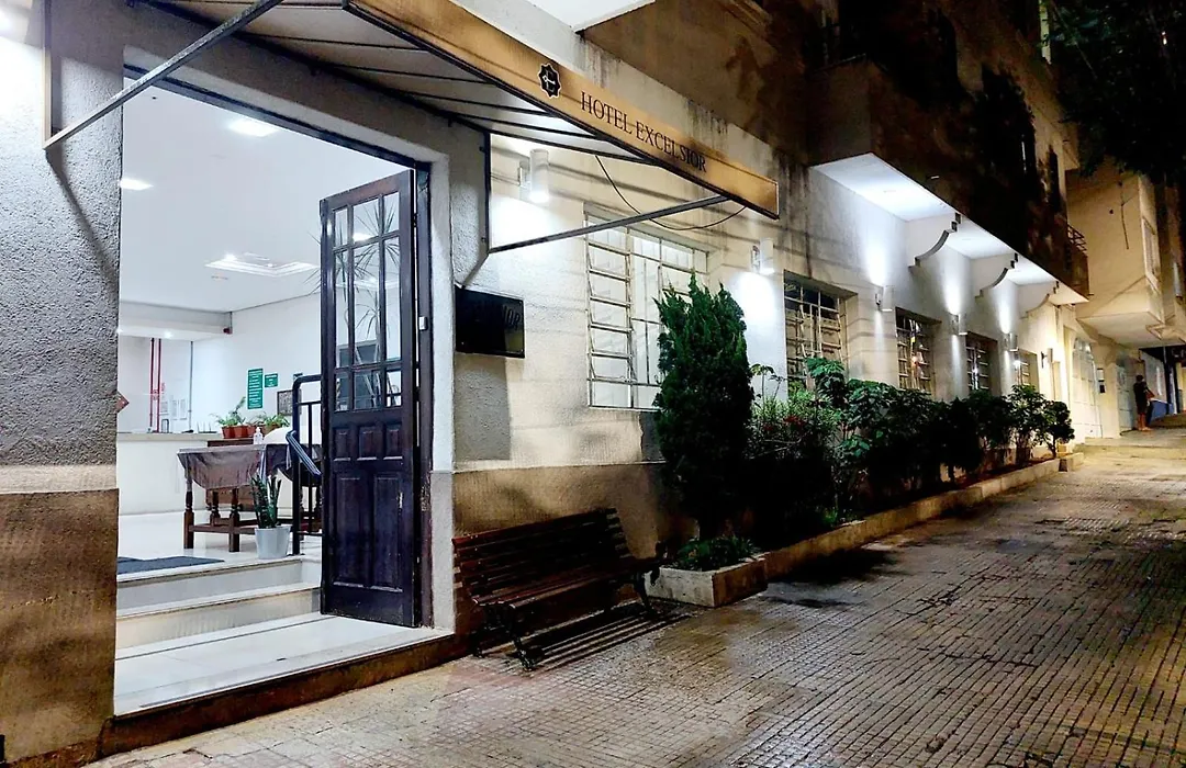 Hotel Excelsior-1