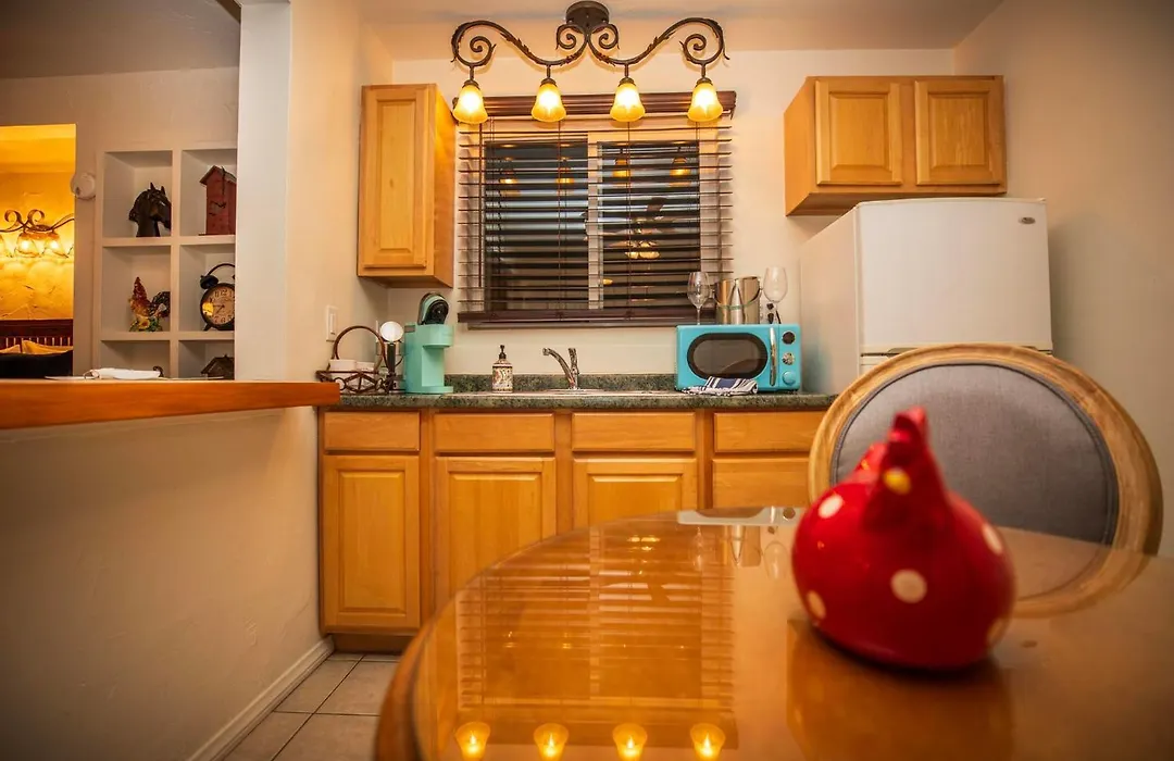Old Ranch Inn - Adults Only 21 & Up-1