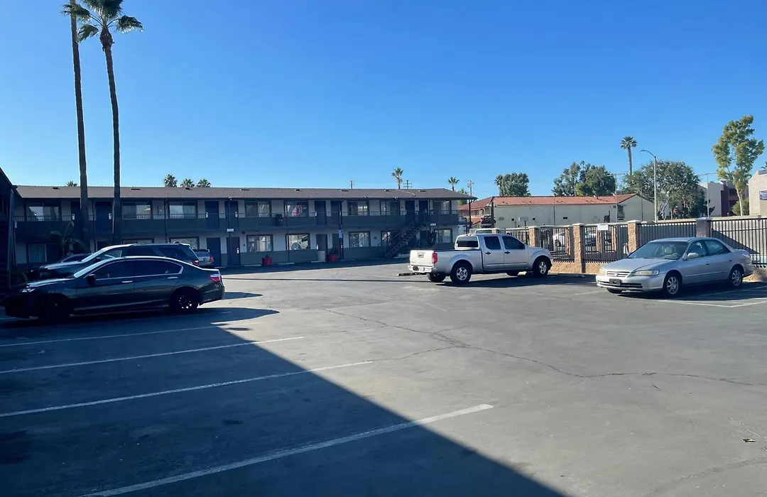 Studio 6 Suites San Bernardino, Ca-1