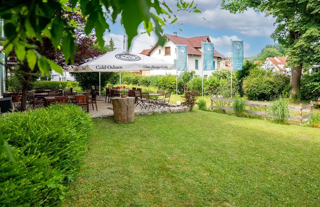 Hotel Hirsch-1
