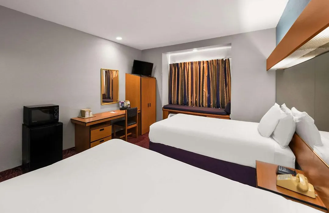 Econo Lodge Inn & Suites Mesquite - Dallas East-1