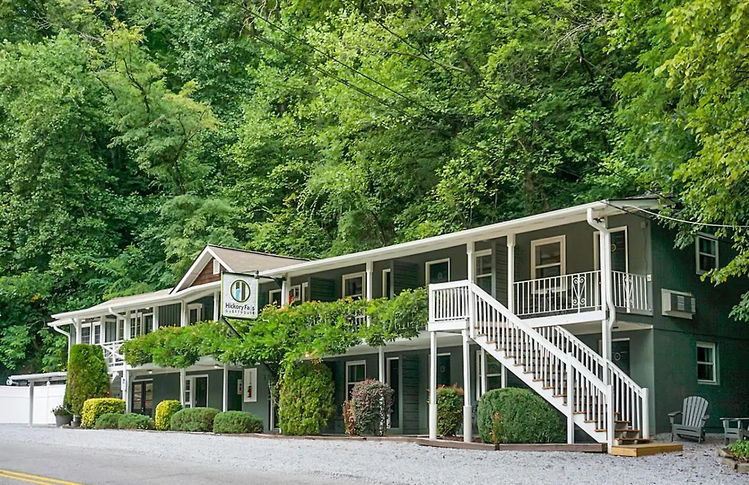 Hickory Falls Inn-1