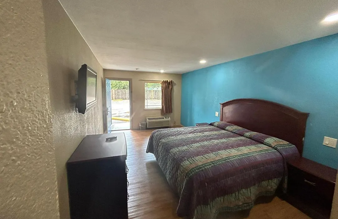 Blue Star Inn-1