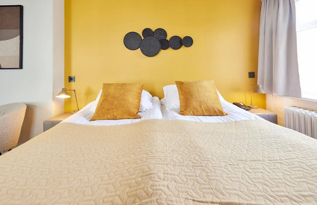 Hotel Fron-1