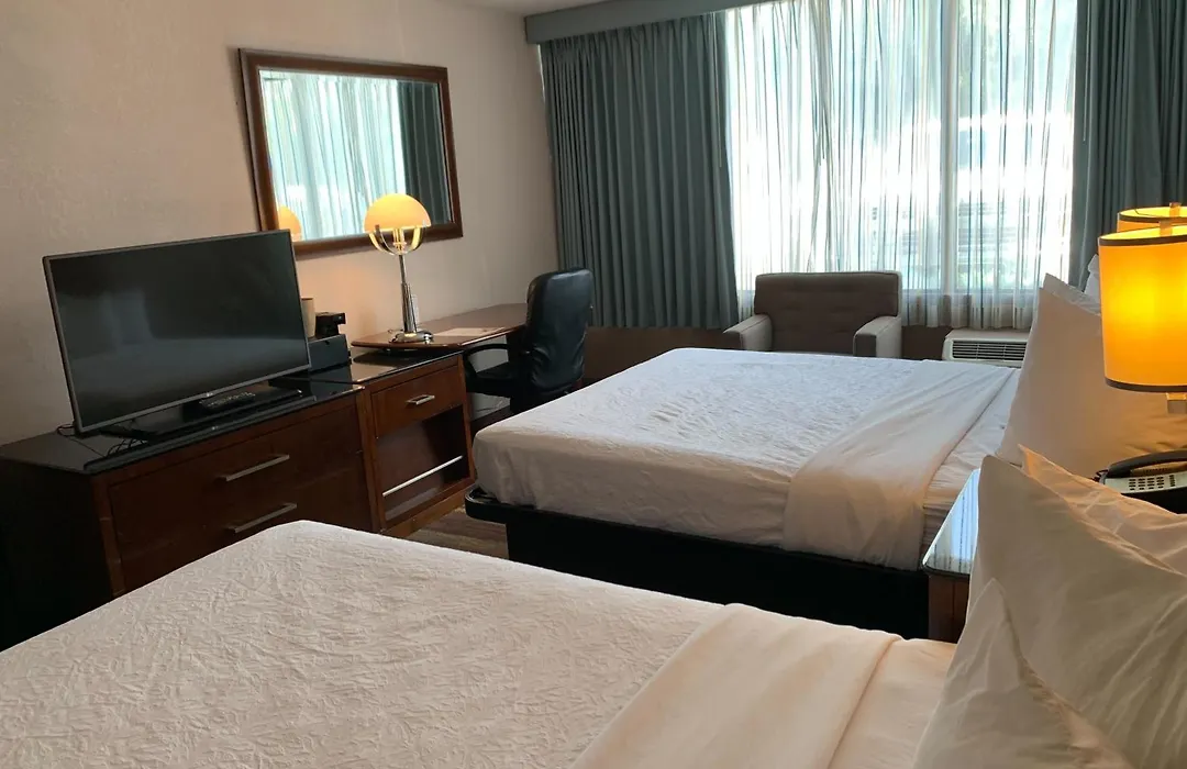 Albany Airport Inn-1