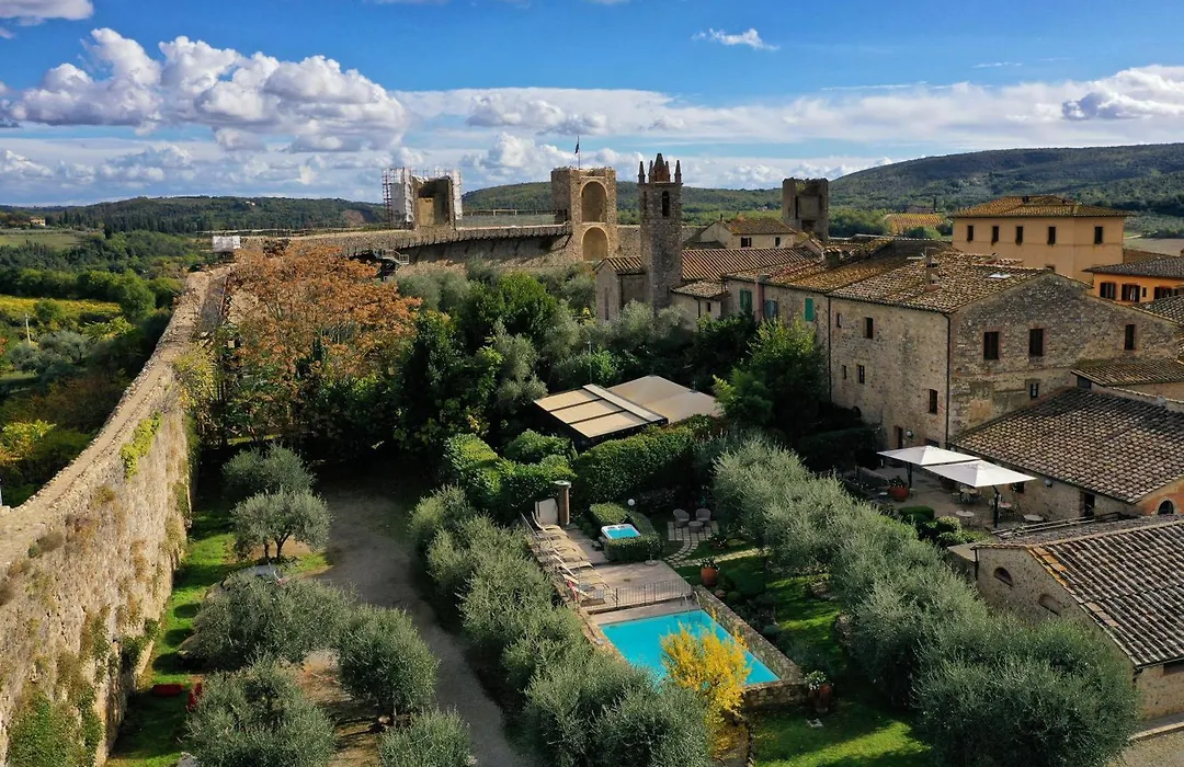 Romantik Hotel Monteriggioni-1