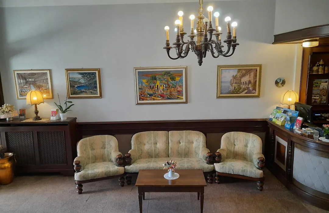 Hotel Florida-1