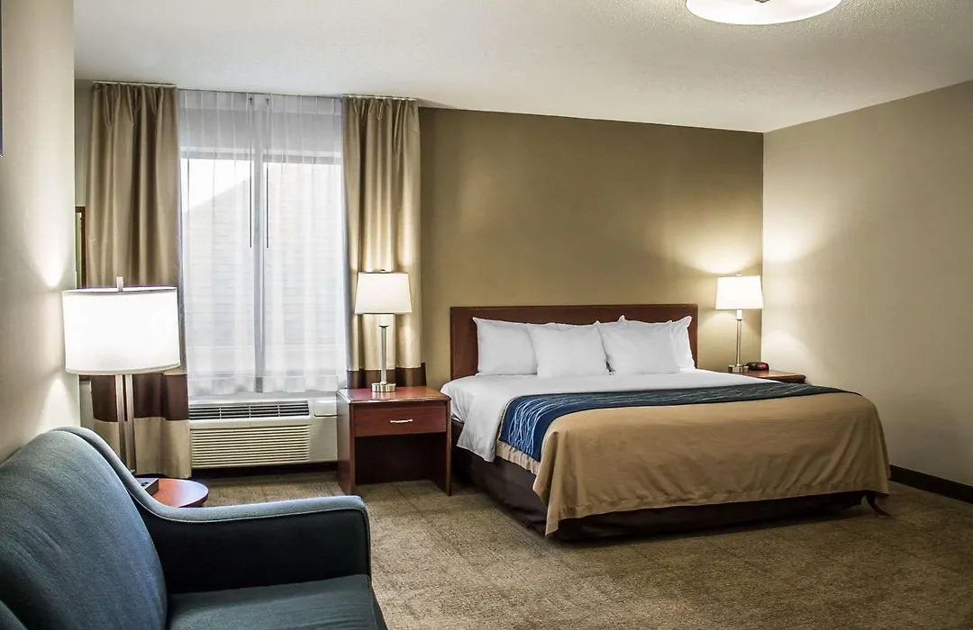 Comfort Inn-1