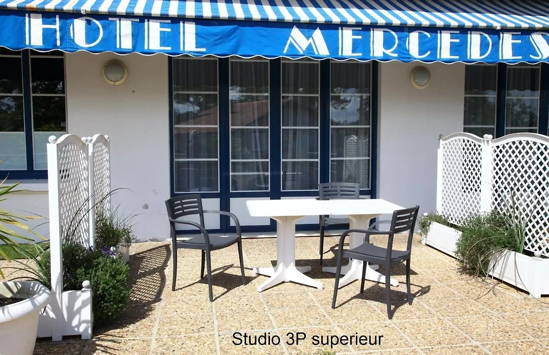 Hotel Mercedes-1