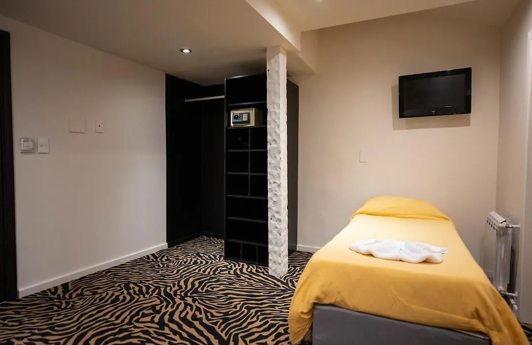 Hotel Ausonia-1