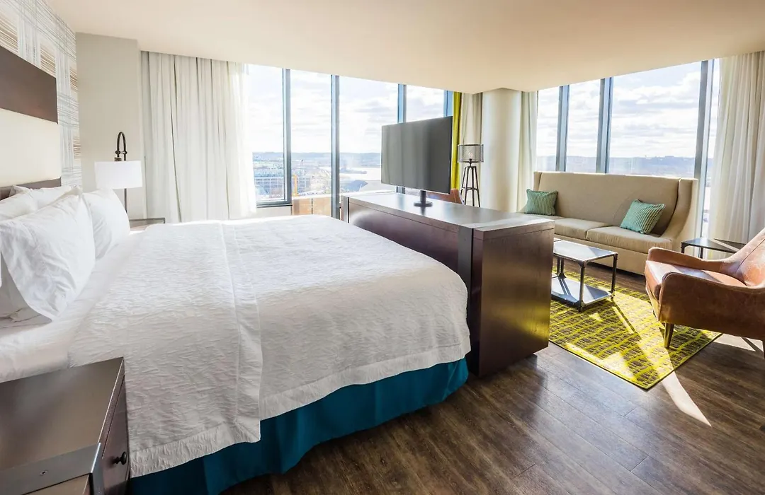 Hampton Inn & Suites Washington, D.C. - Navy Yard-1