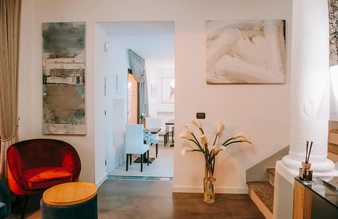 Hotel La Contrada-1
