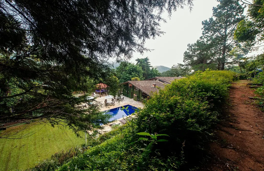 Hotel Colinas De Petropolis-1