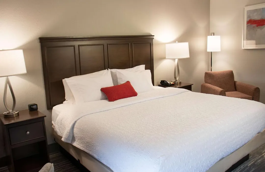 Hampton Inn Tuscaloosa-University-1