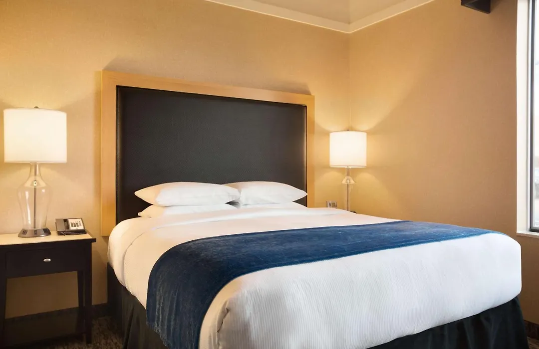 Doubletree By Hilton Hotel Oklahoma City Airport-1