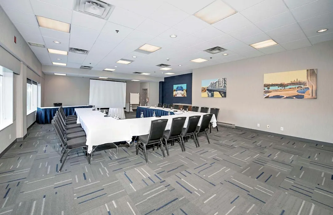 Hampton By Hilton Ottawa-1