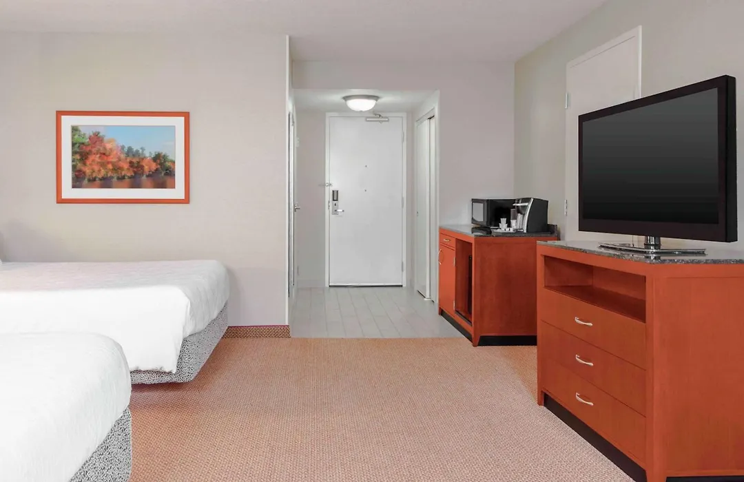 Hilton Garden Inn Independence-1