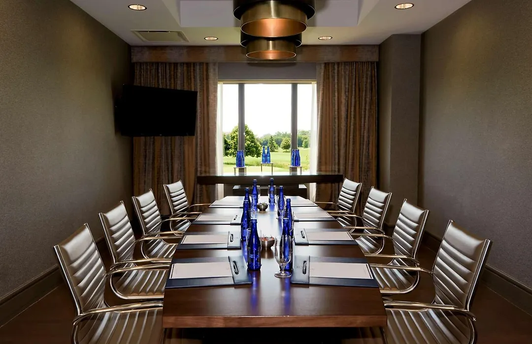 Hilton Chicago Oak Brook Hills Resort & Conference Center-1