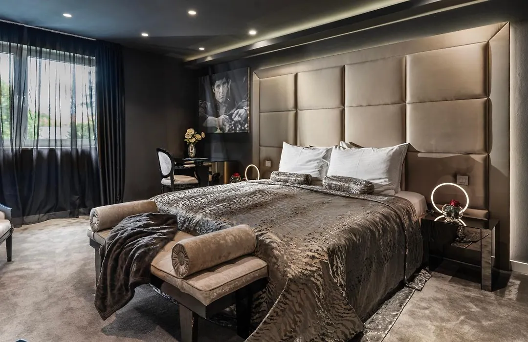 Hotel 9-1
