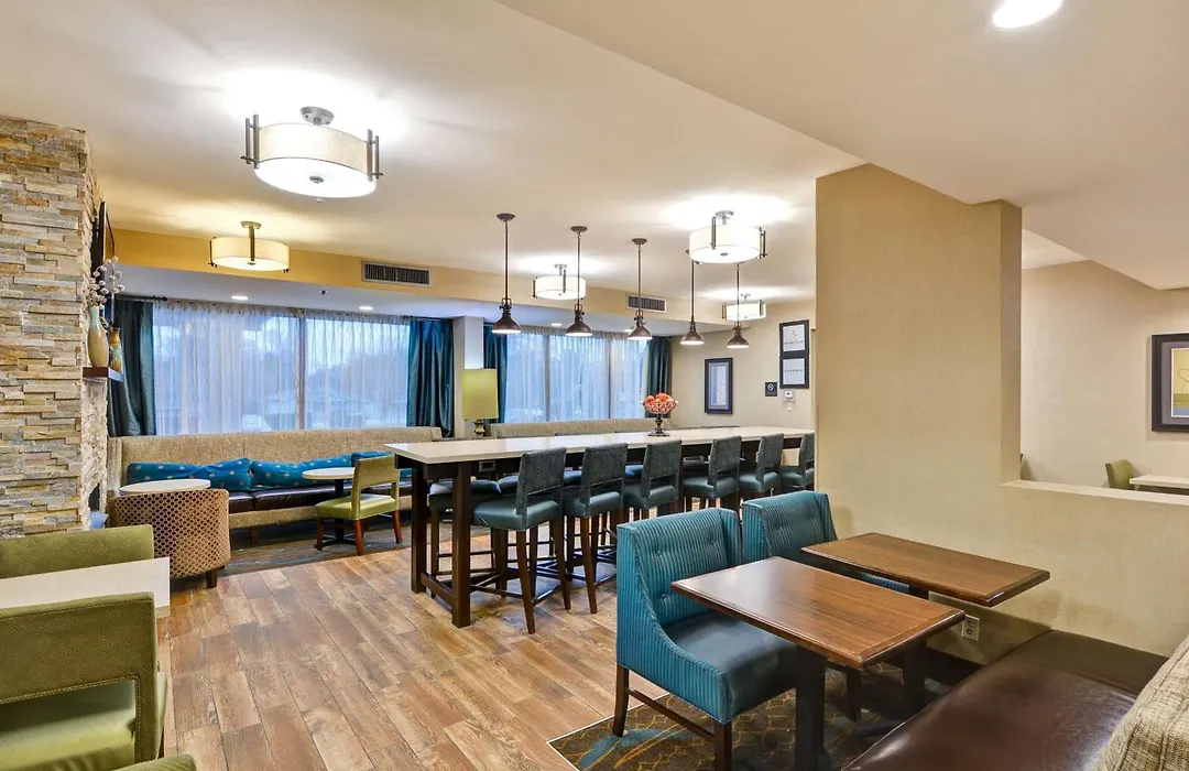 Hampton Inn Hendersonville-1