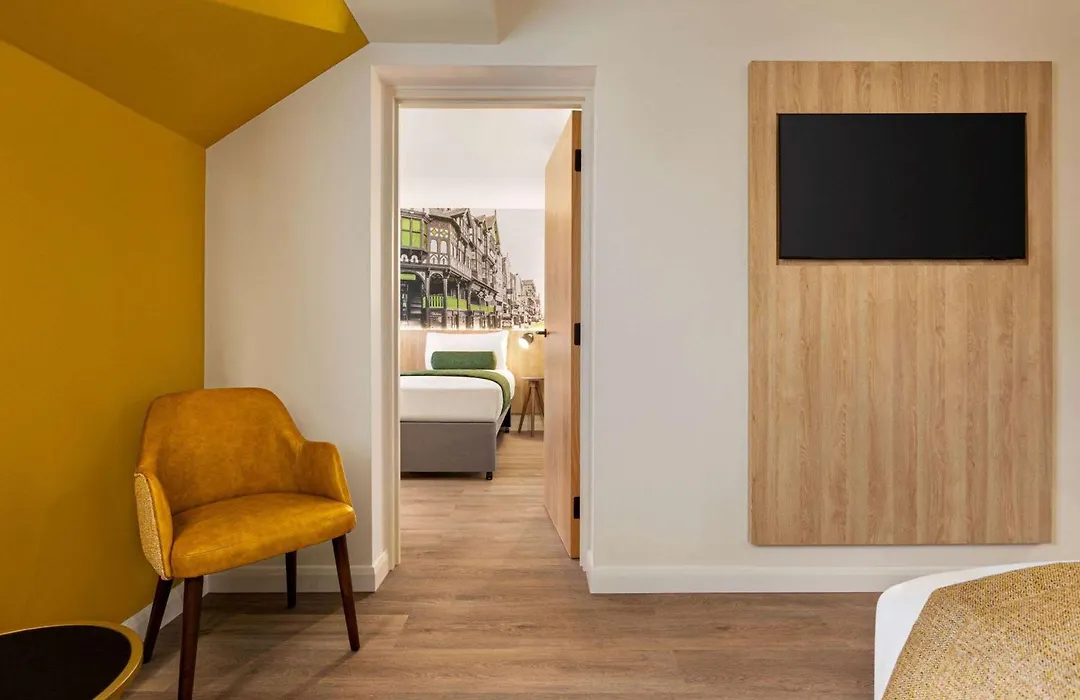 Super 8 By Wyndham Chester East-1